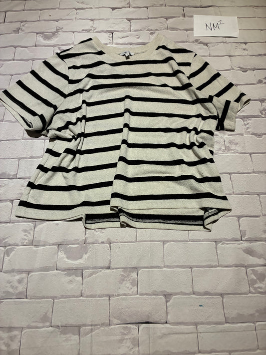 Ladies Top Size 2XL