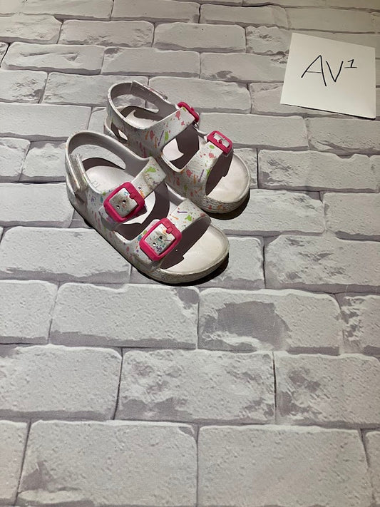 Shoes Size 8