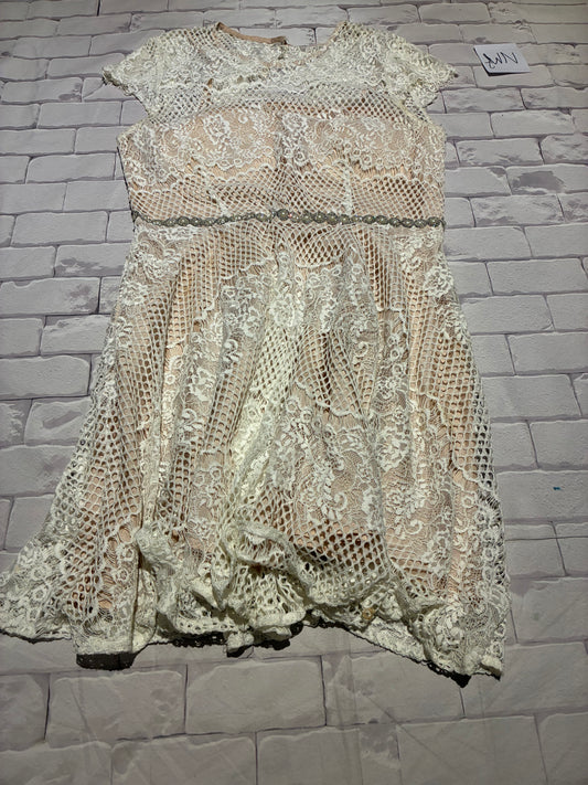 Ladies Dress Size 14