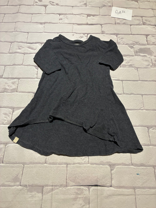 Dress Size 12-18m