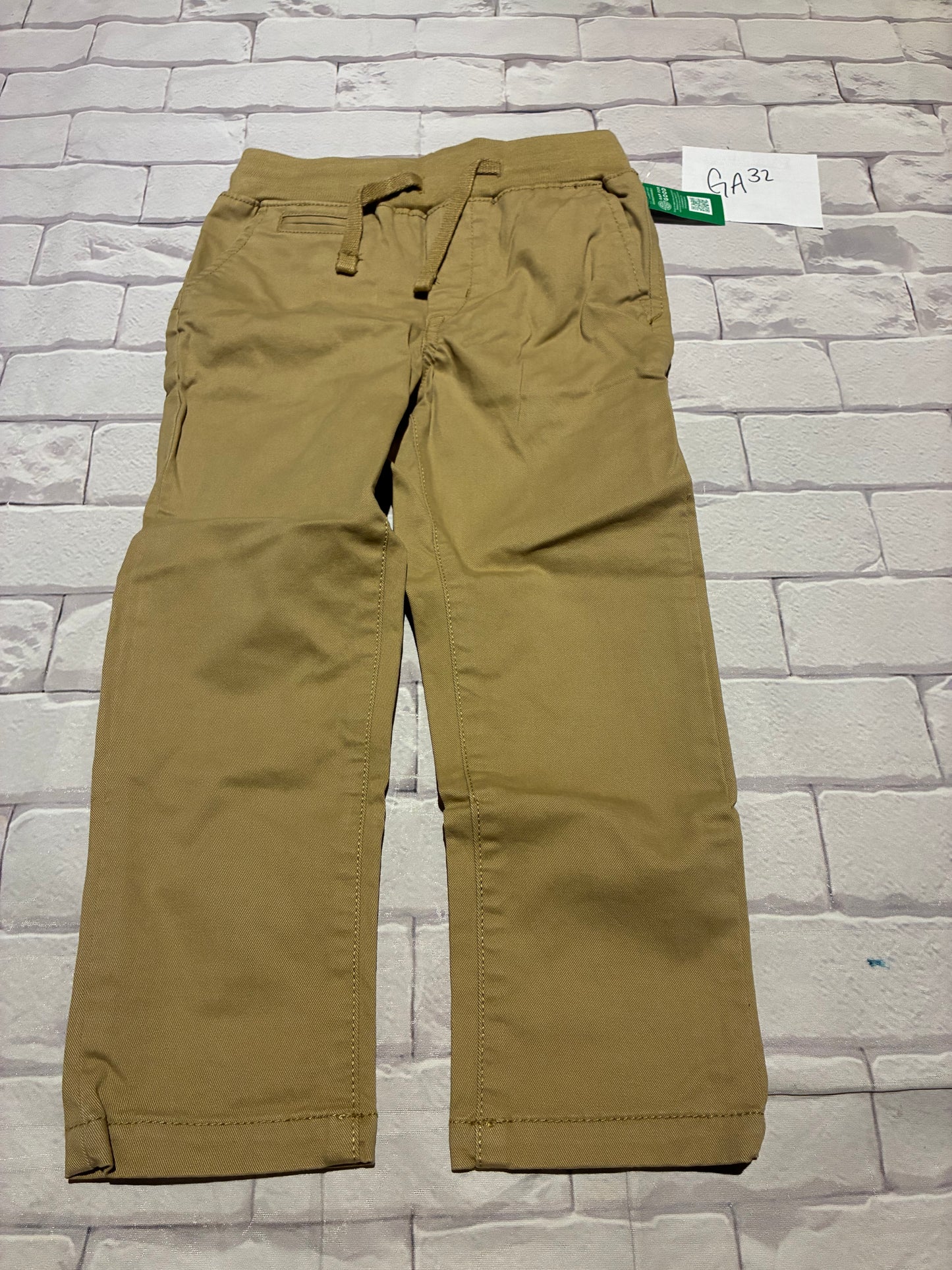 Bottoms Size 3 BNWT