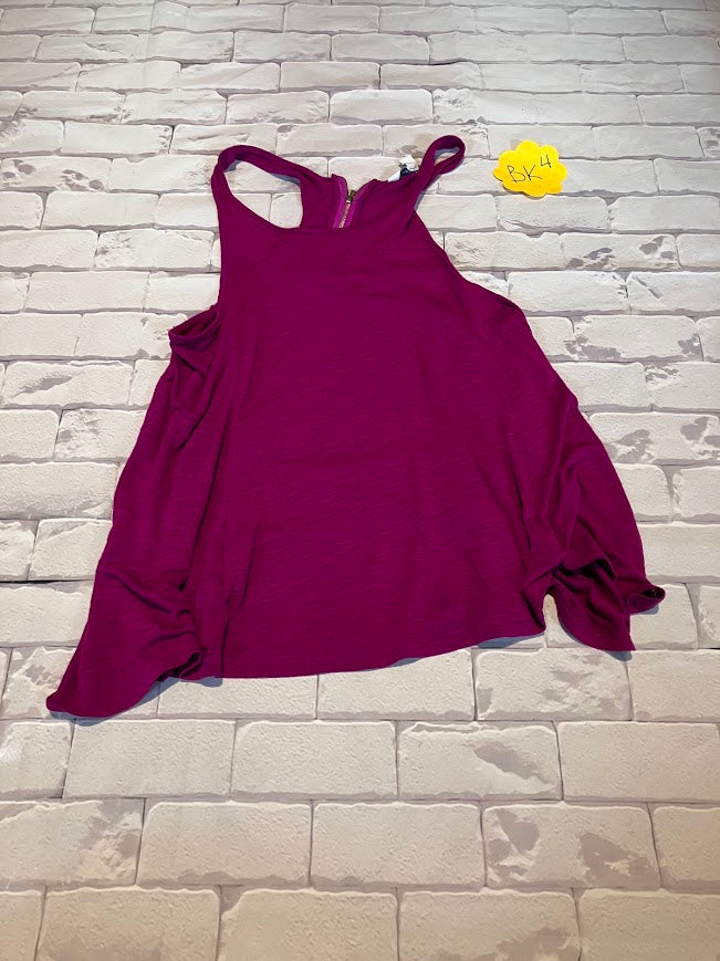 Ladies Top Size S