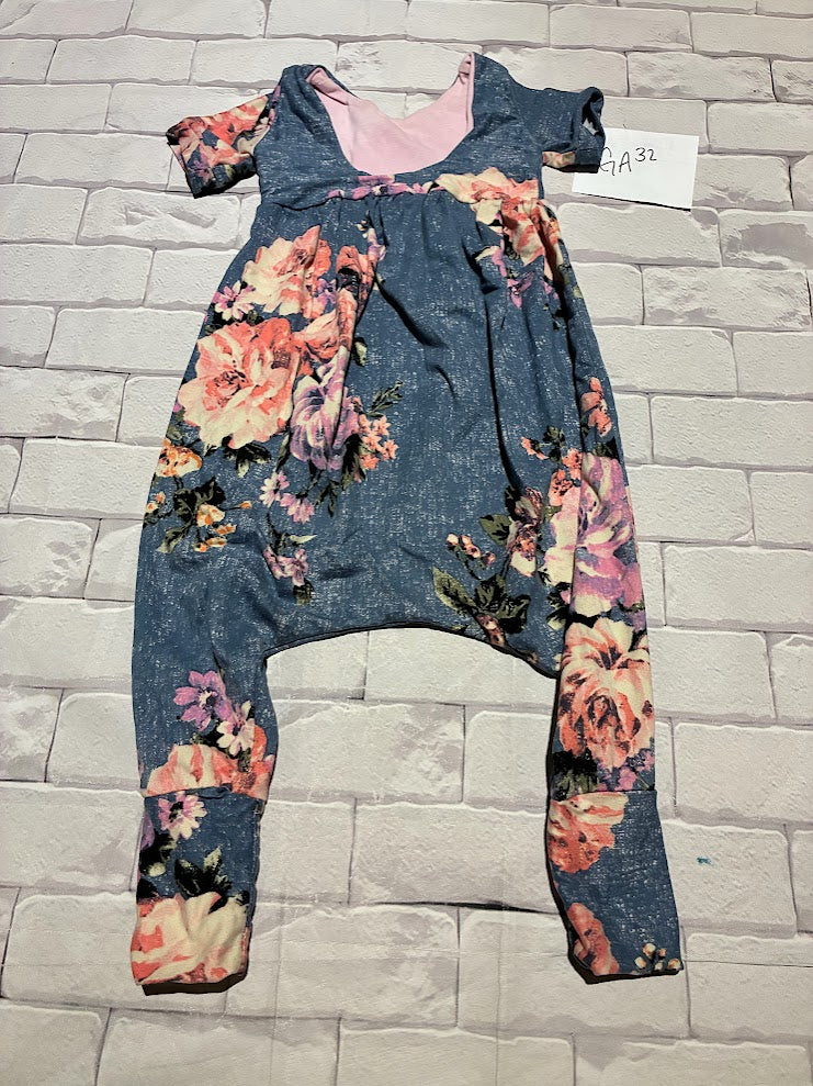 Outfit Size 18-24m