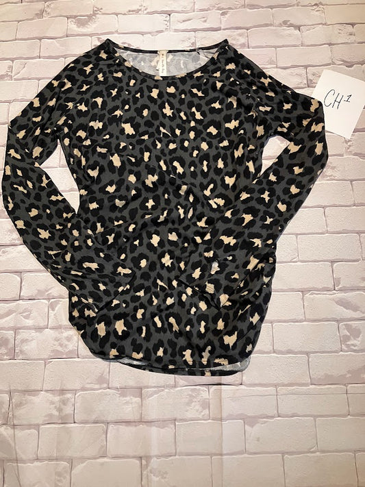 Ladies Top Size L