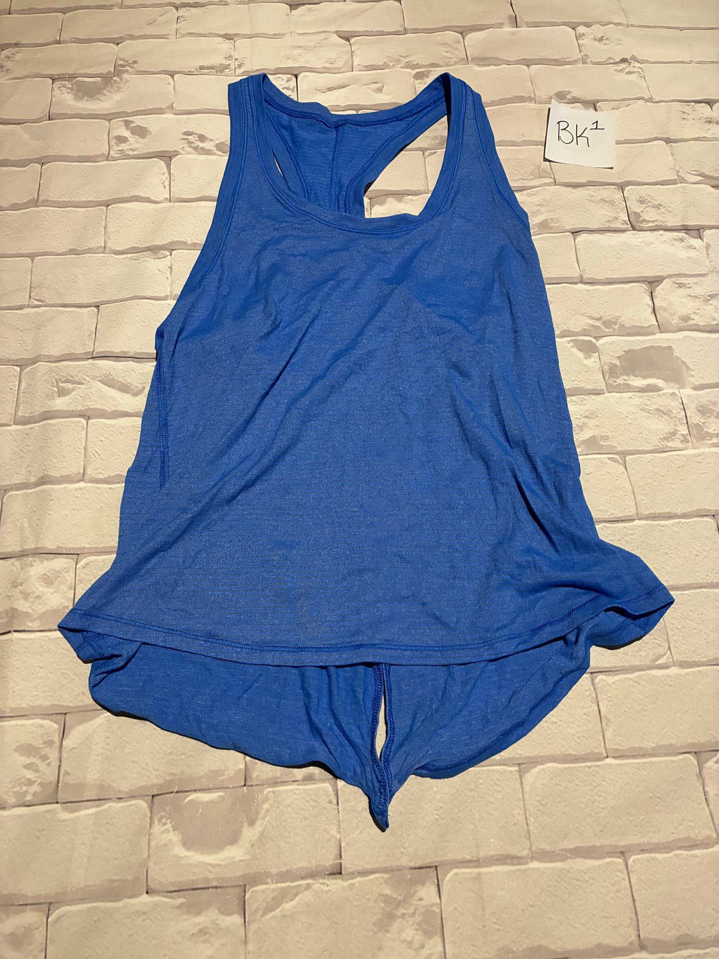 Ladies Top Size 6