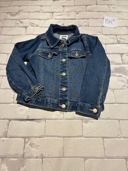 Outerwear Size 4T