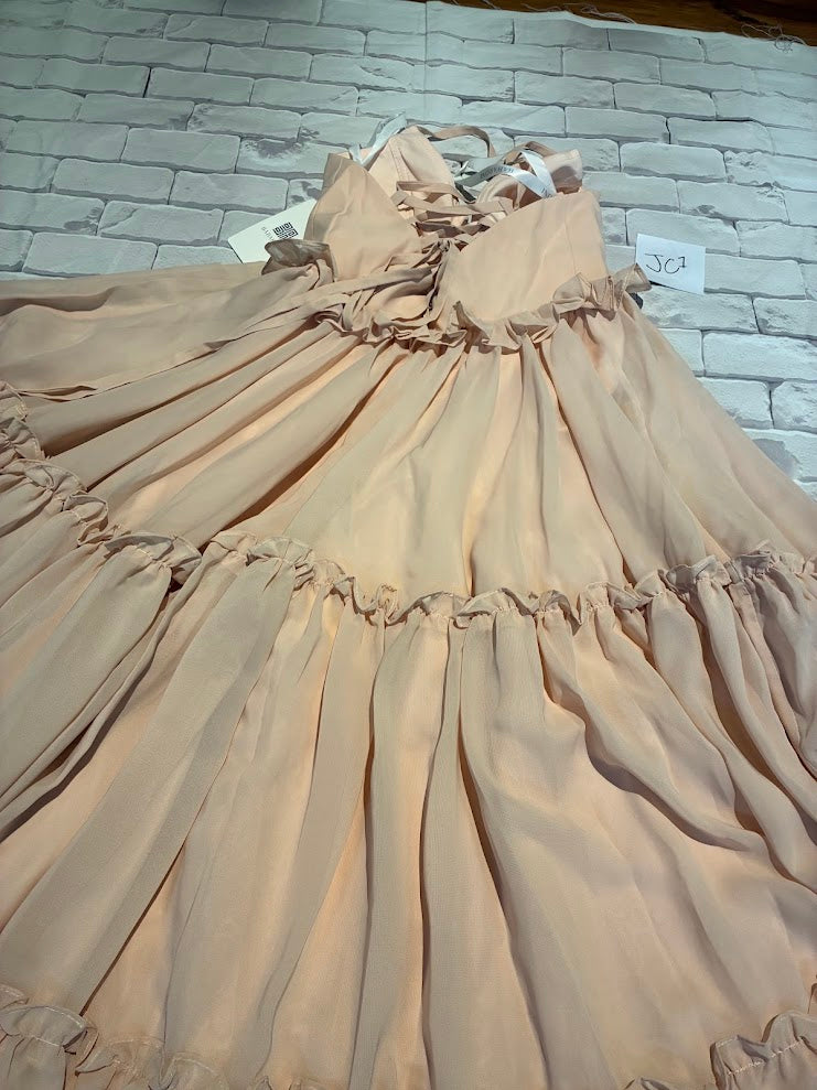 Ladies Dress Size 0 BNWT