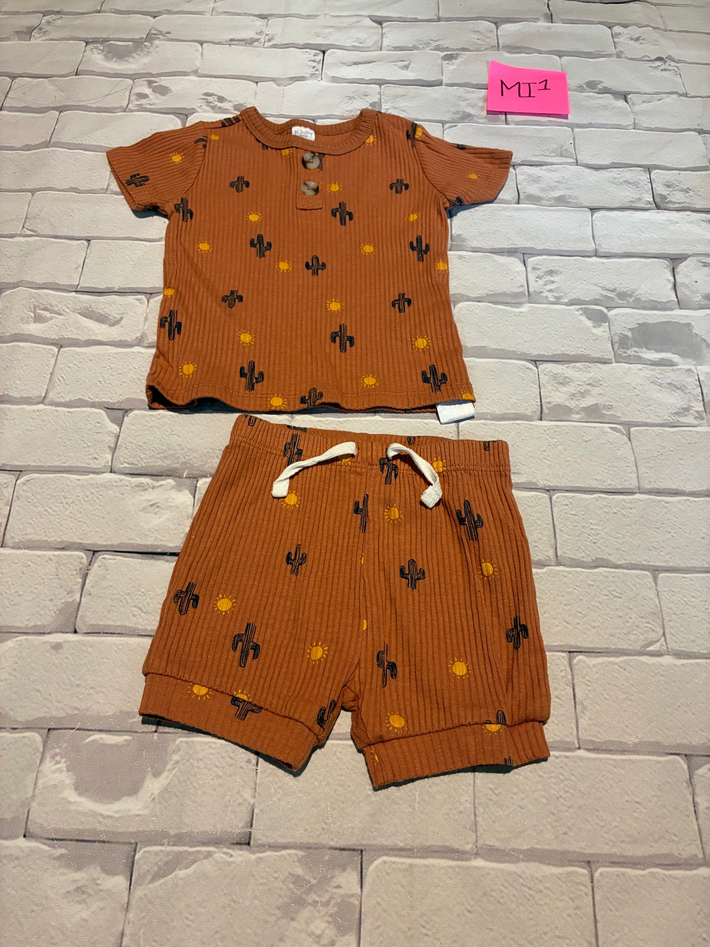 Outfit Size 12m