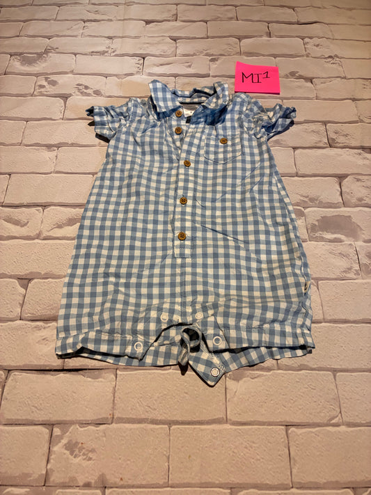 Outfit Size 9m