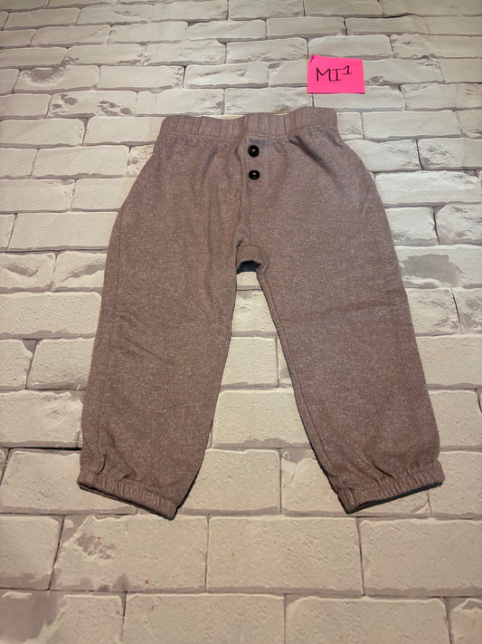 Bottoms Size 18m