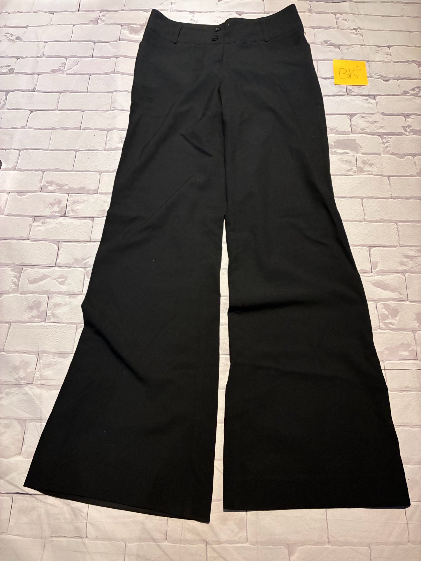 Ladies Bottoms Size 3