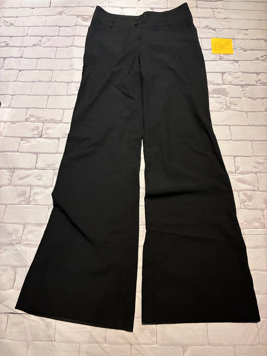 Ladies Bottoms Size 3