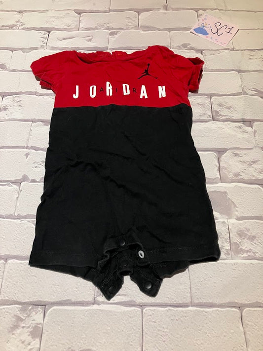 Outfit Size 9m