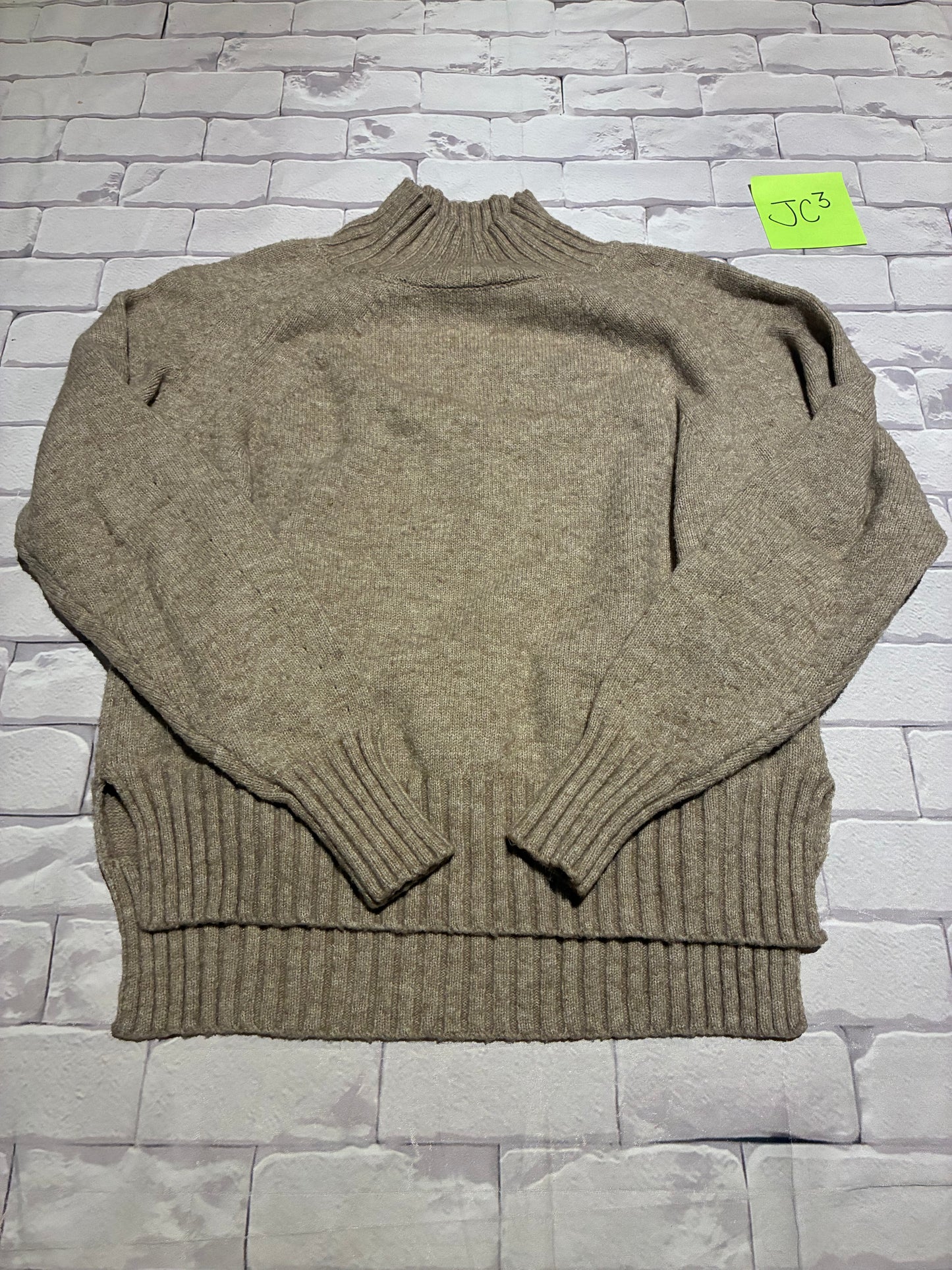 Ladies Top Size M