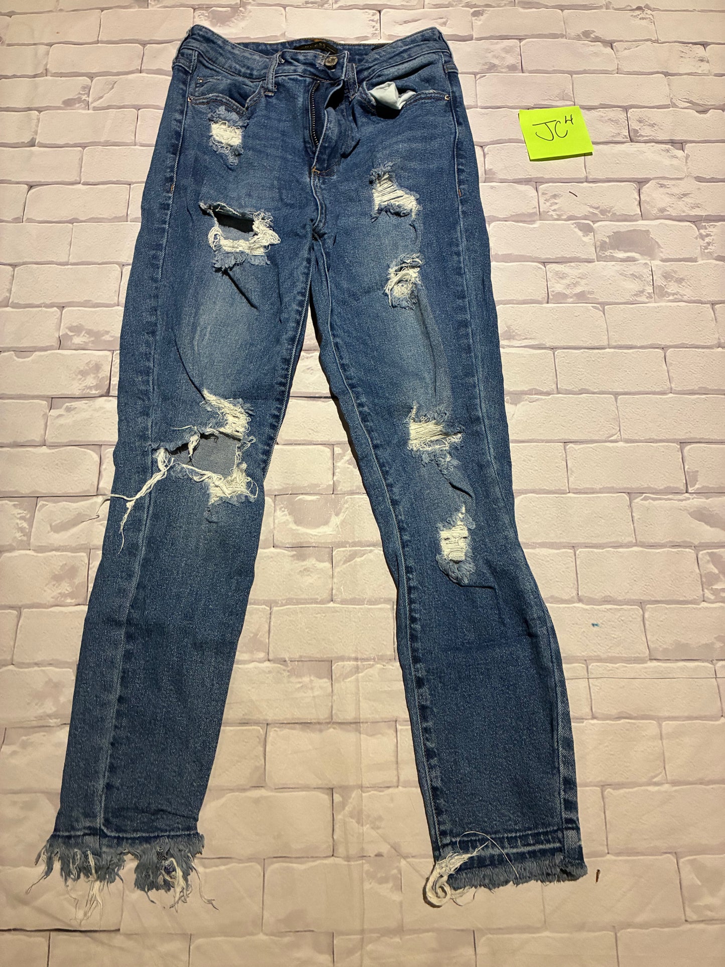 Ladies Bottoms Size 27
