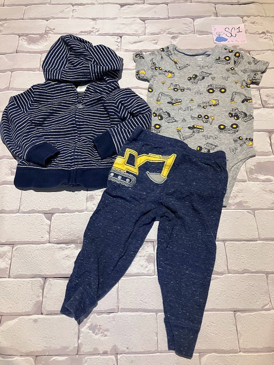 Outfit Size 9m