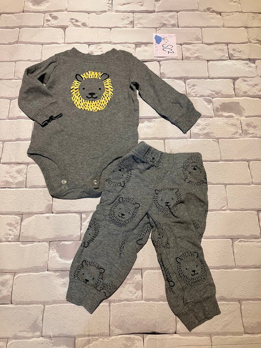 Outfit Size 6-9m