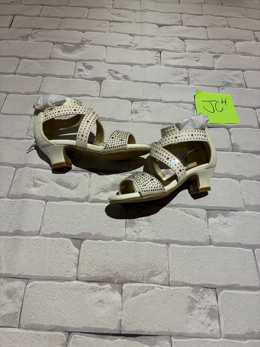 Shoes Size 9 BNWT