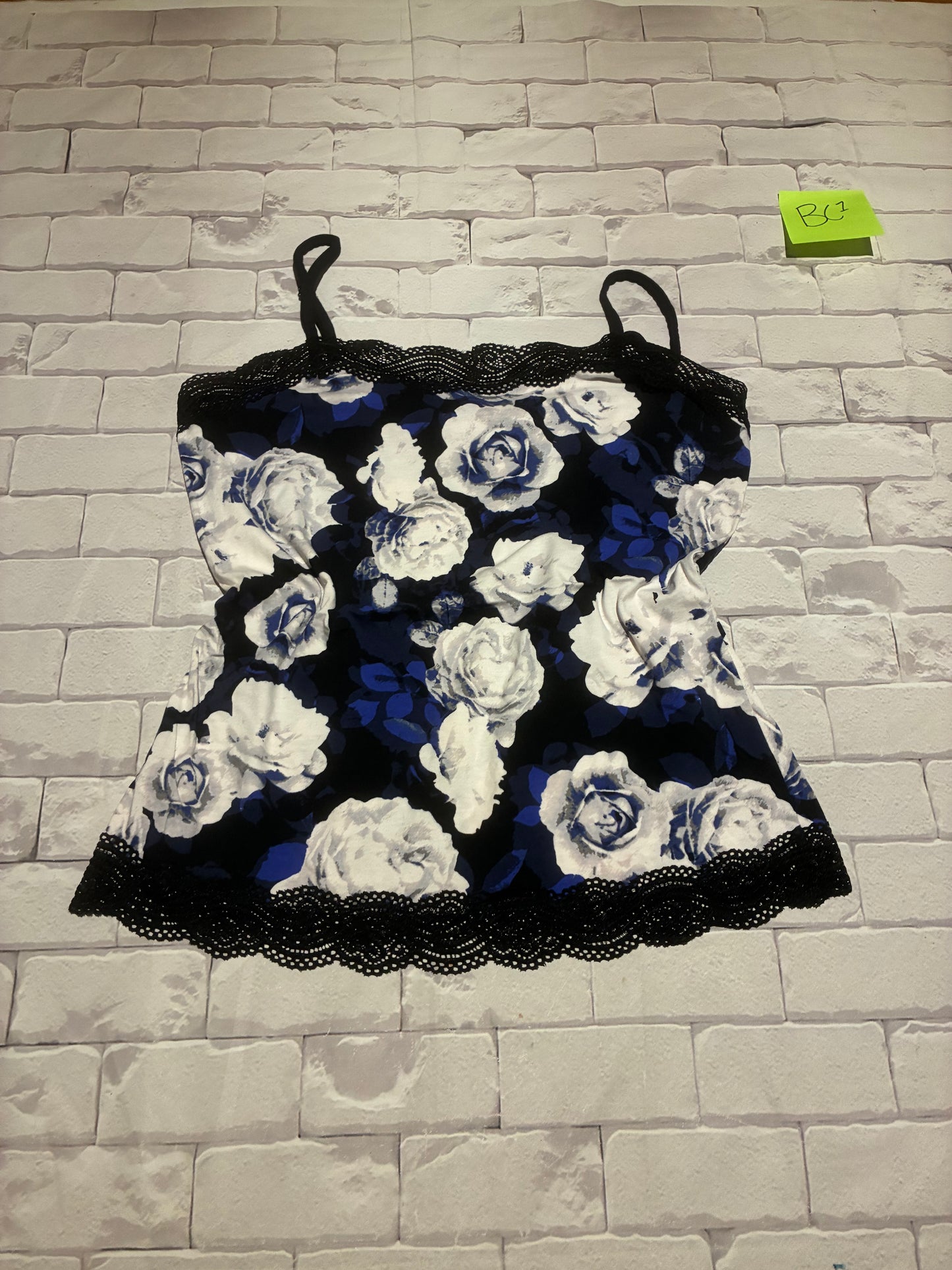 Ladies Top Size L