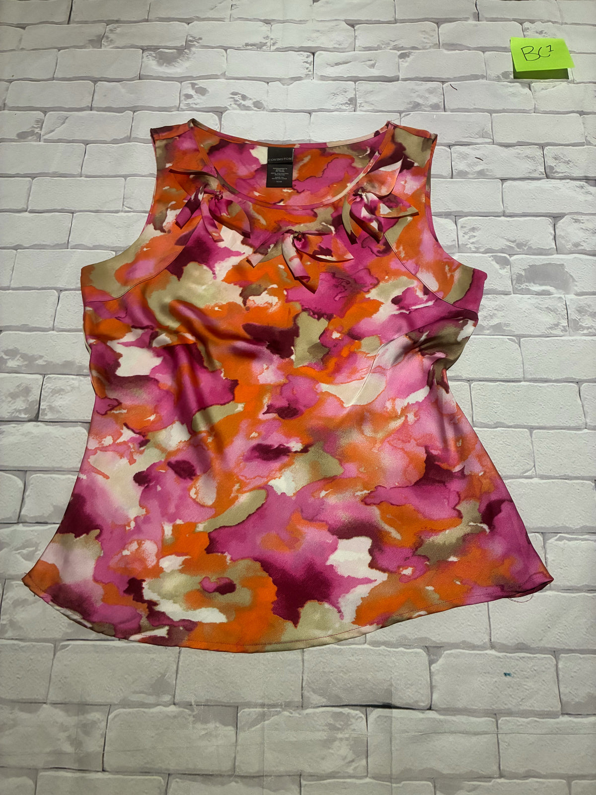 Ladies Top Size M