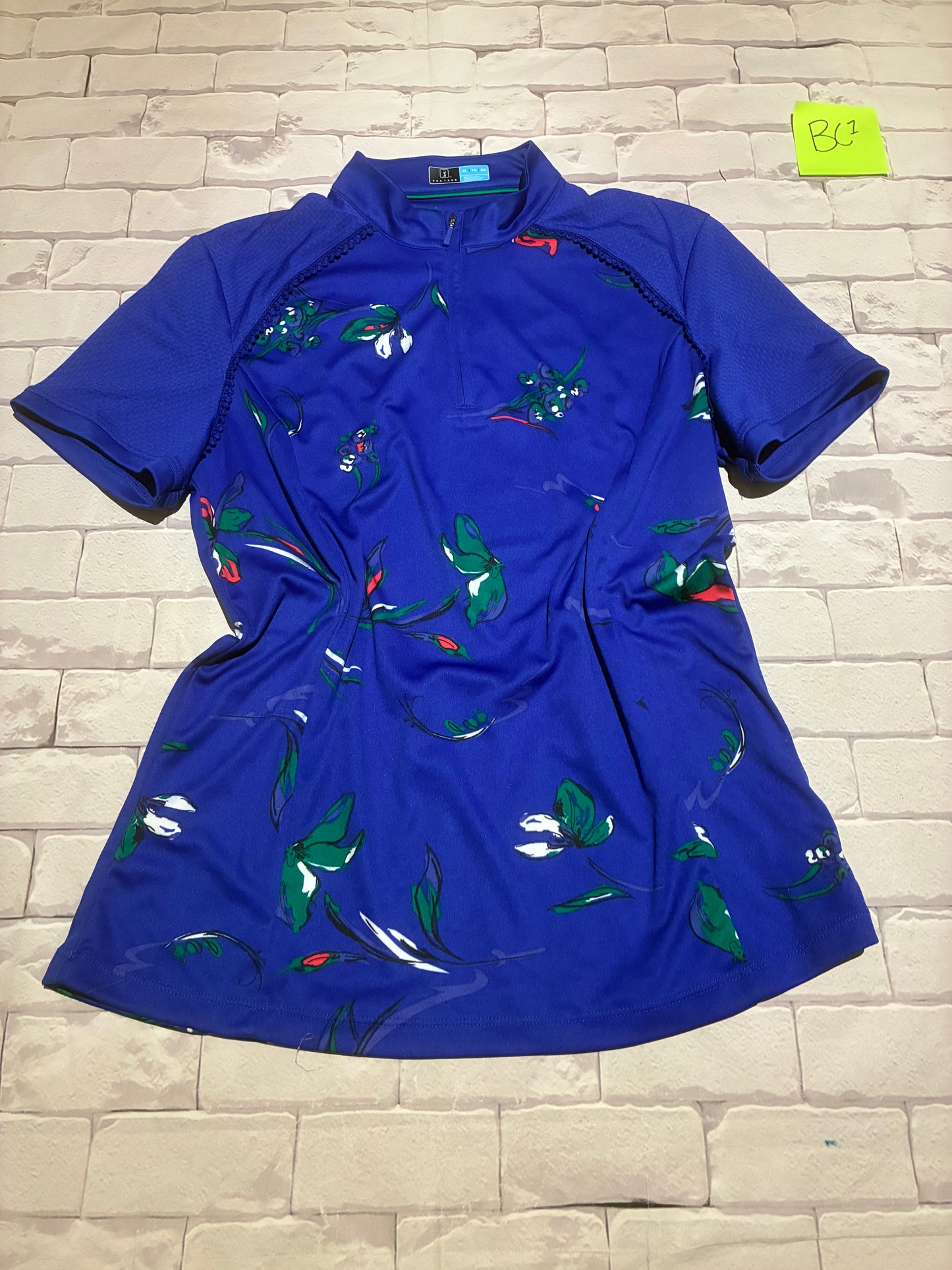Ladies Top Size XL