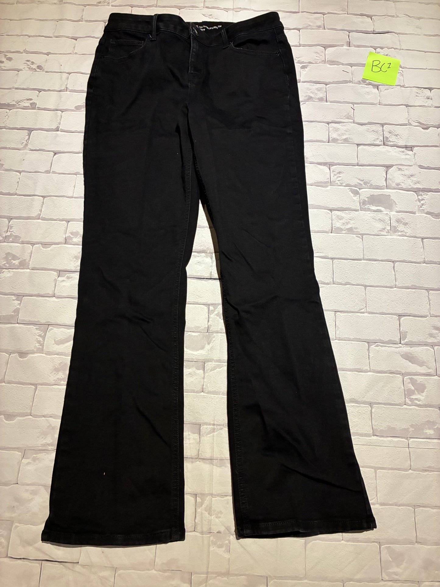 Ladies Bottoms Size 14 Reg