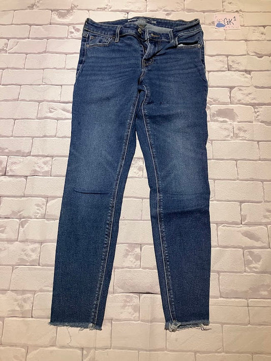 Ladies Bottoms Size 2 Petite