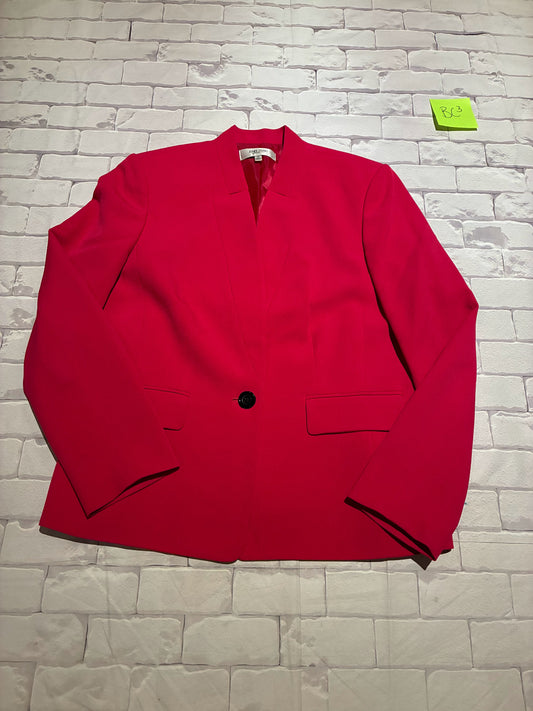 Ladies Top Size 12