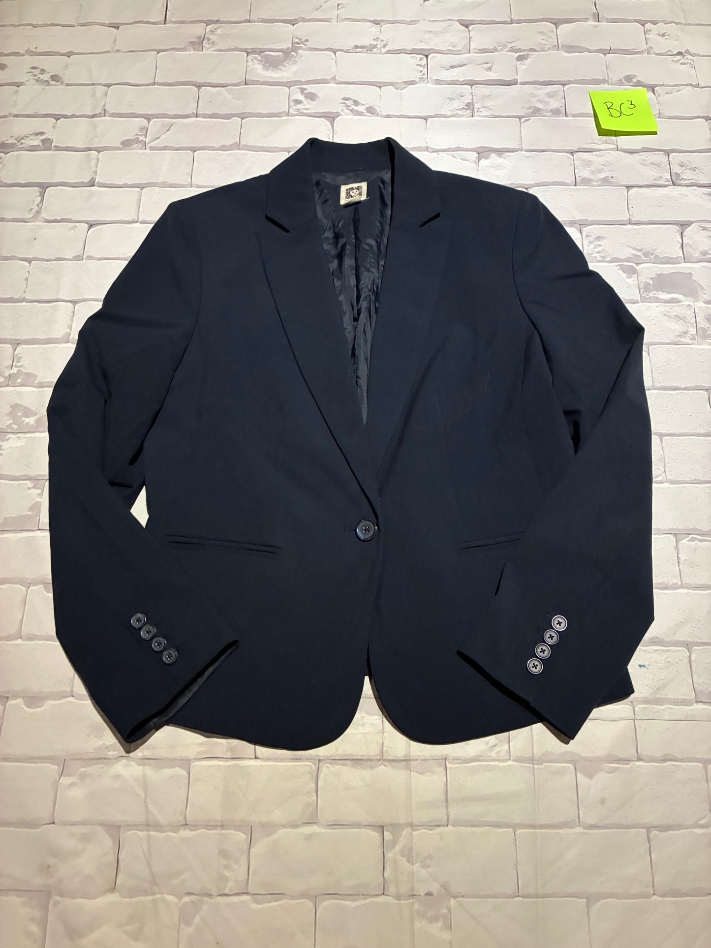 Ladies Top Size 12