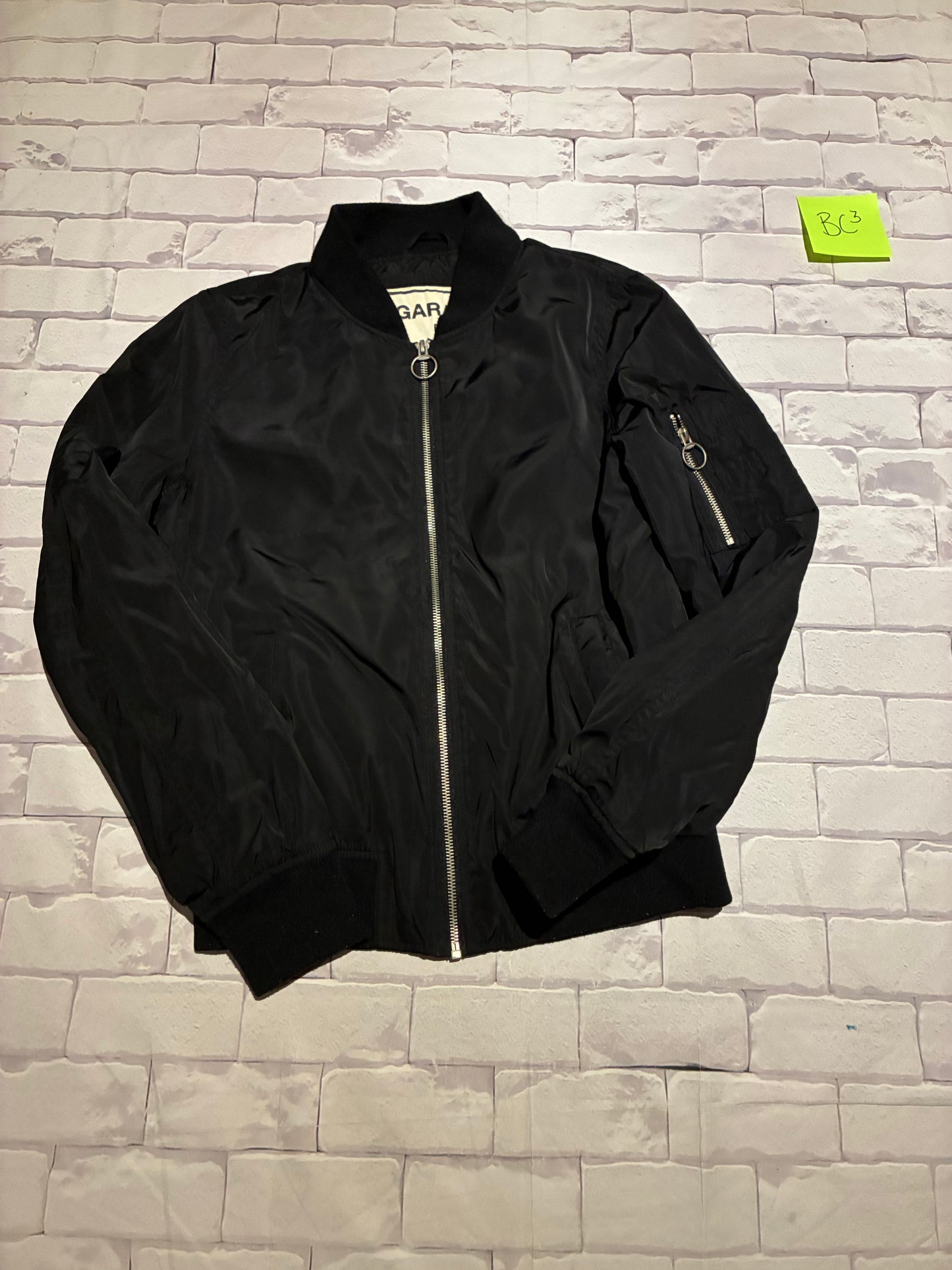Ladies Outerwear Size S
