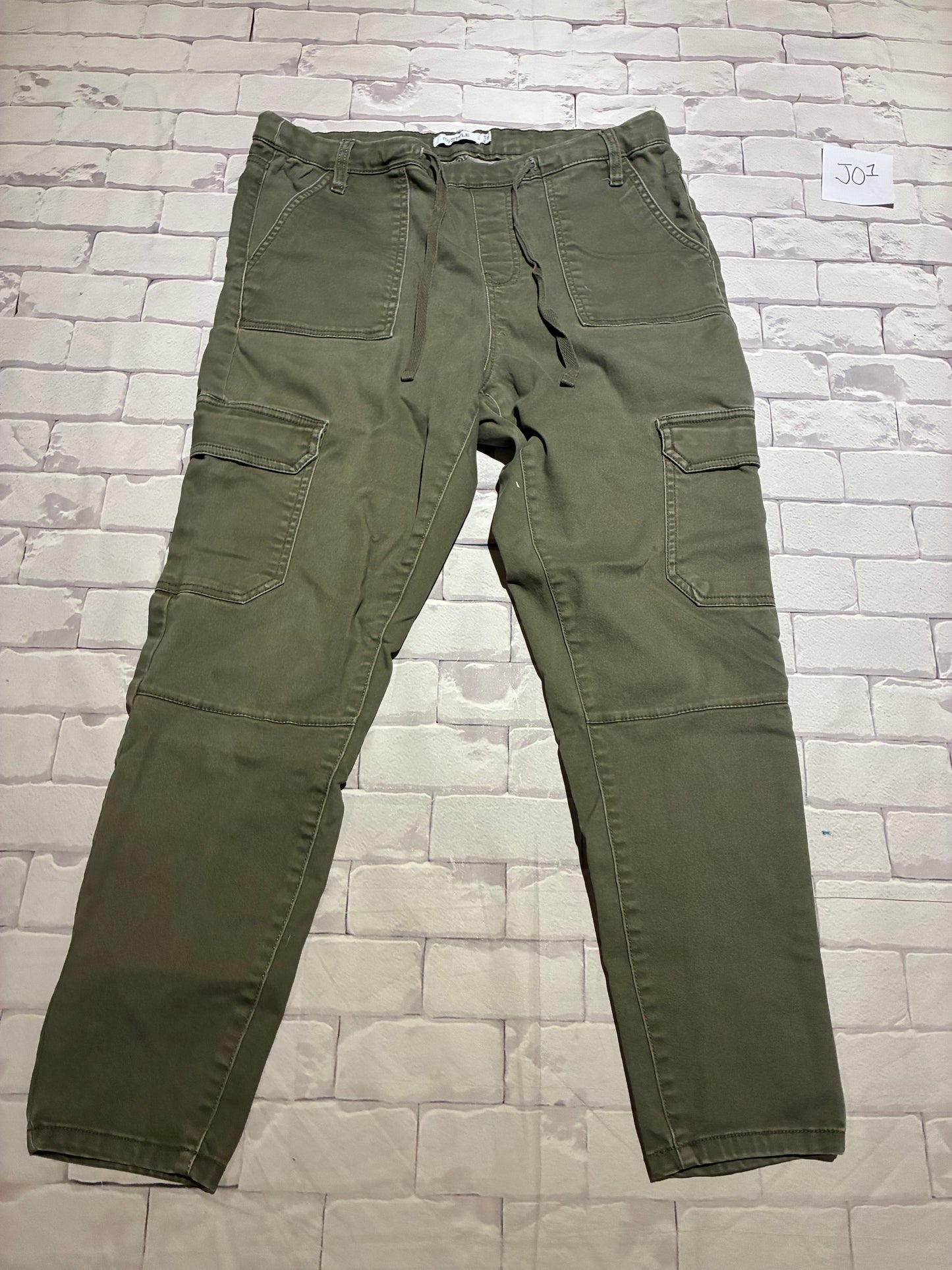 Ladies Bottoms Size 16 Plus
