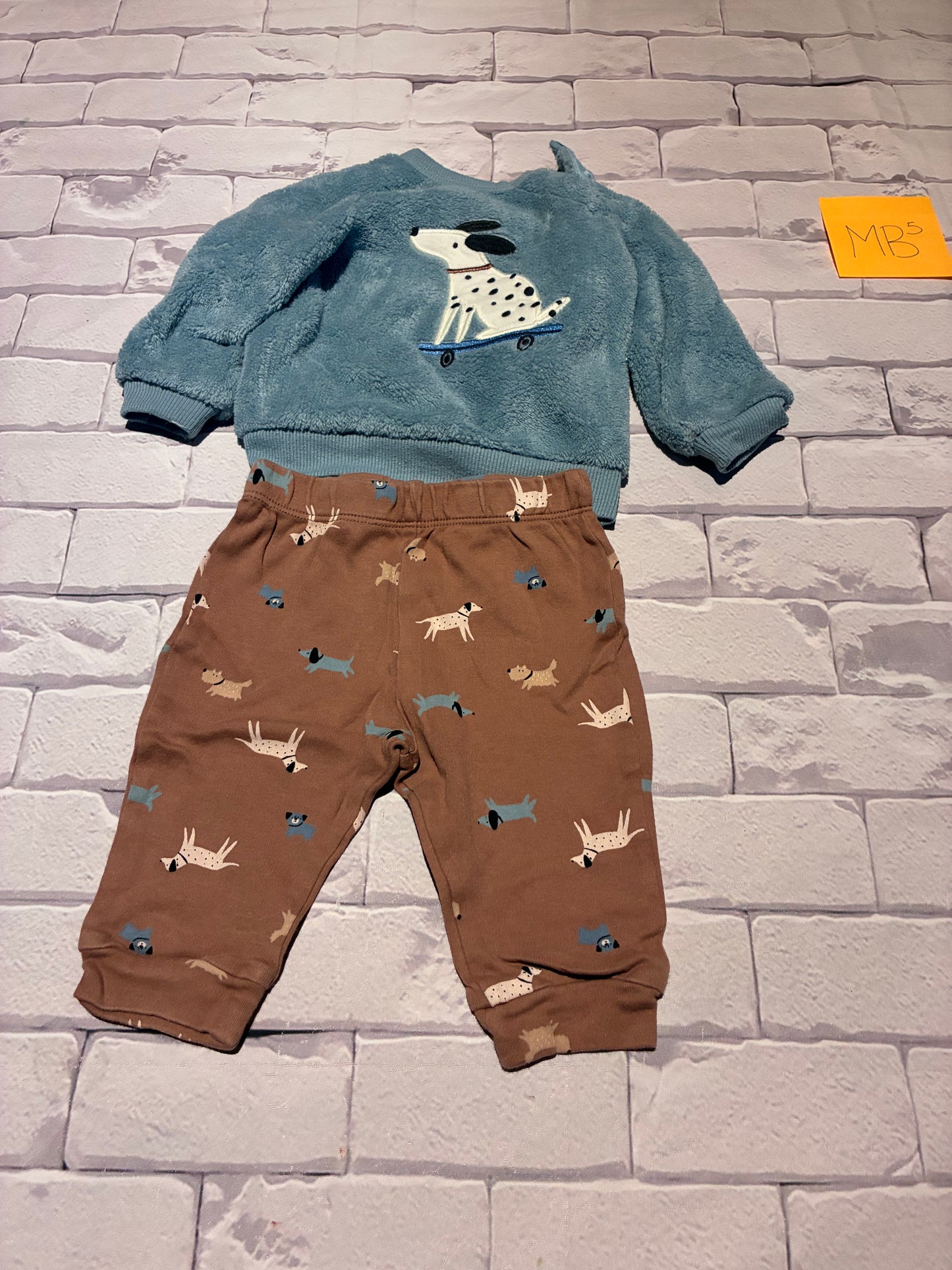 Outfit Size 6m