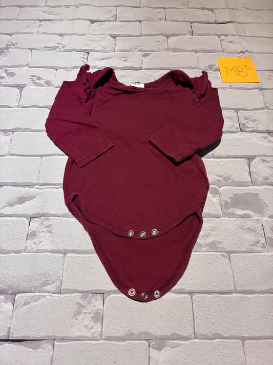 Tops Size 6-9m