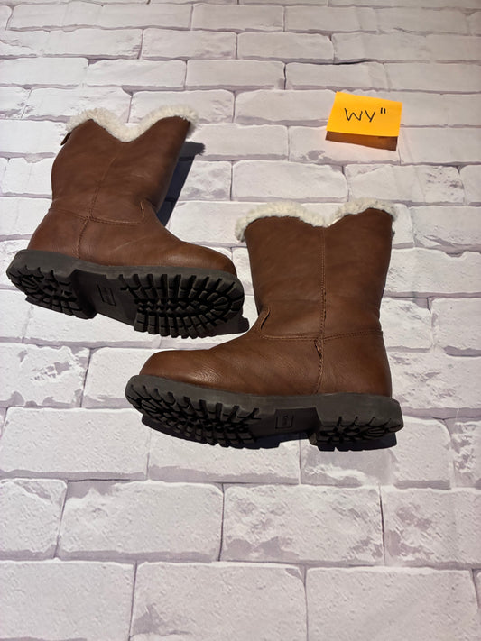 Shoes Size 11