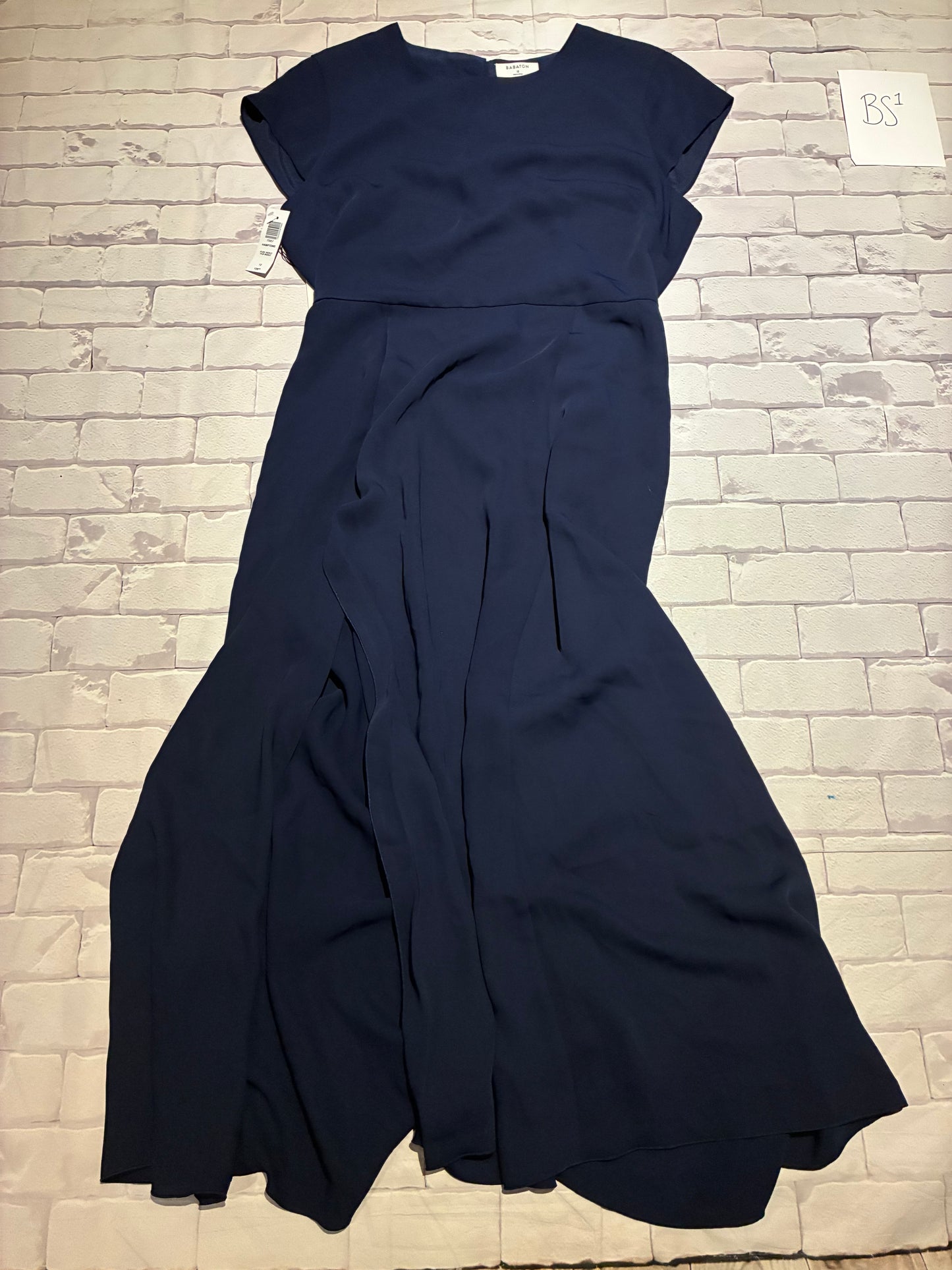 Ladies Dress Size 12 BNWT