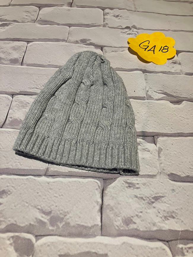 Girls Hat Size 3-6m