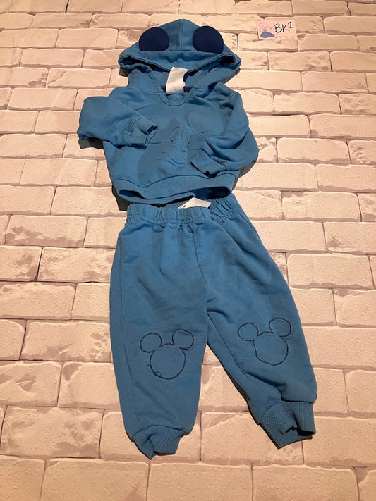 Outfit Size 9m