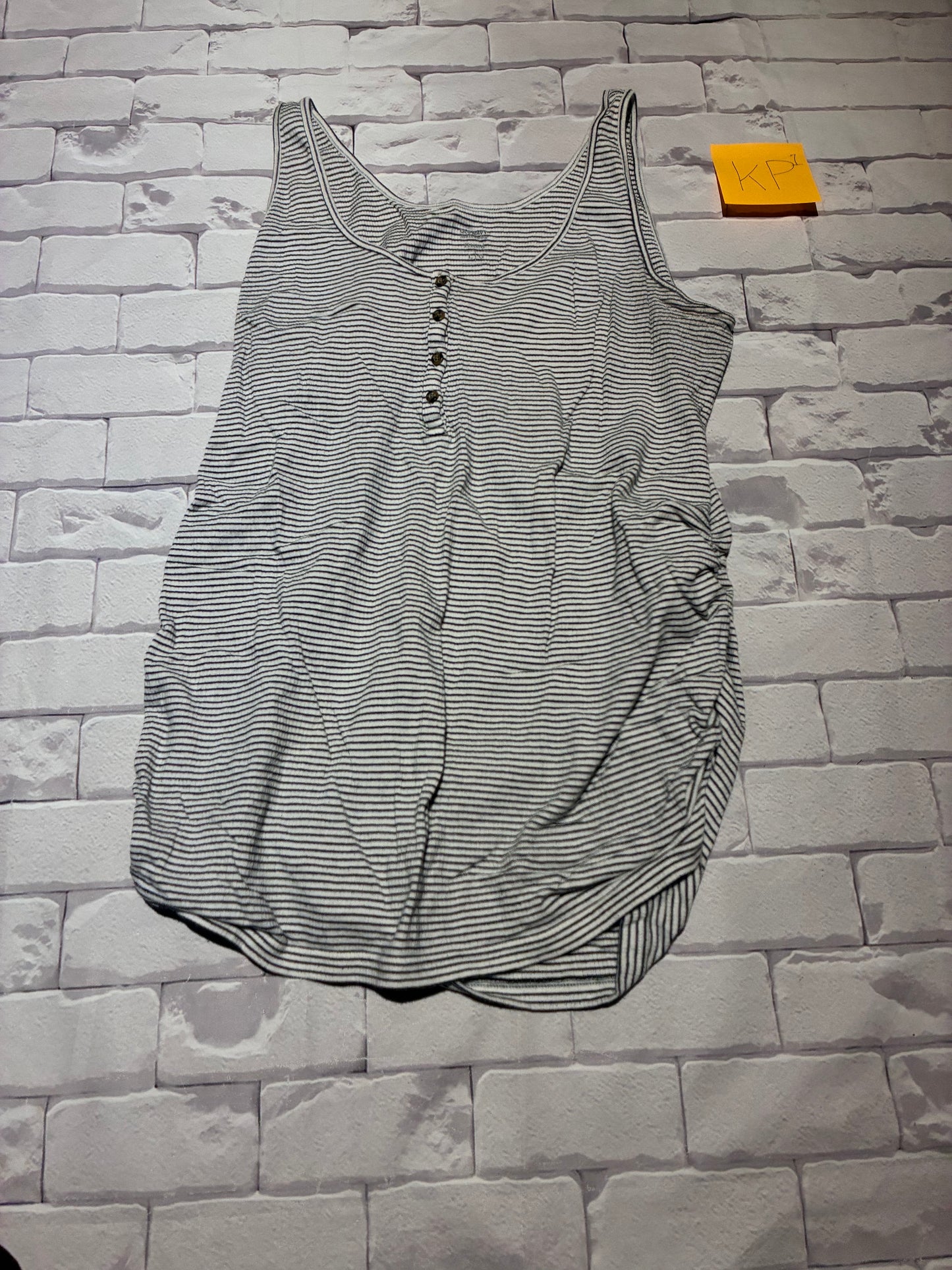 Ladies Top Size L Maternity