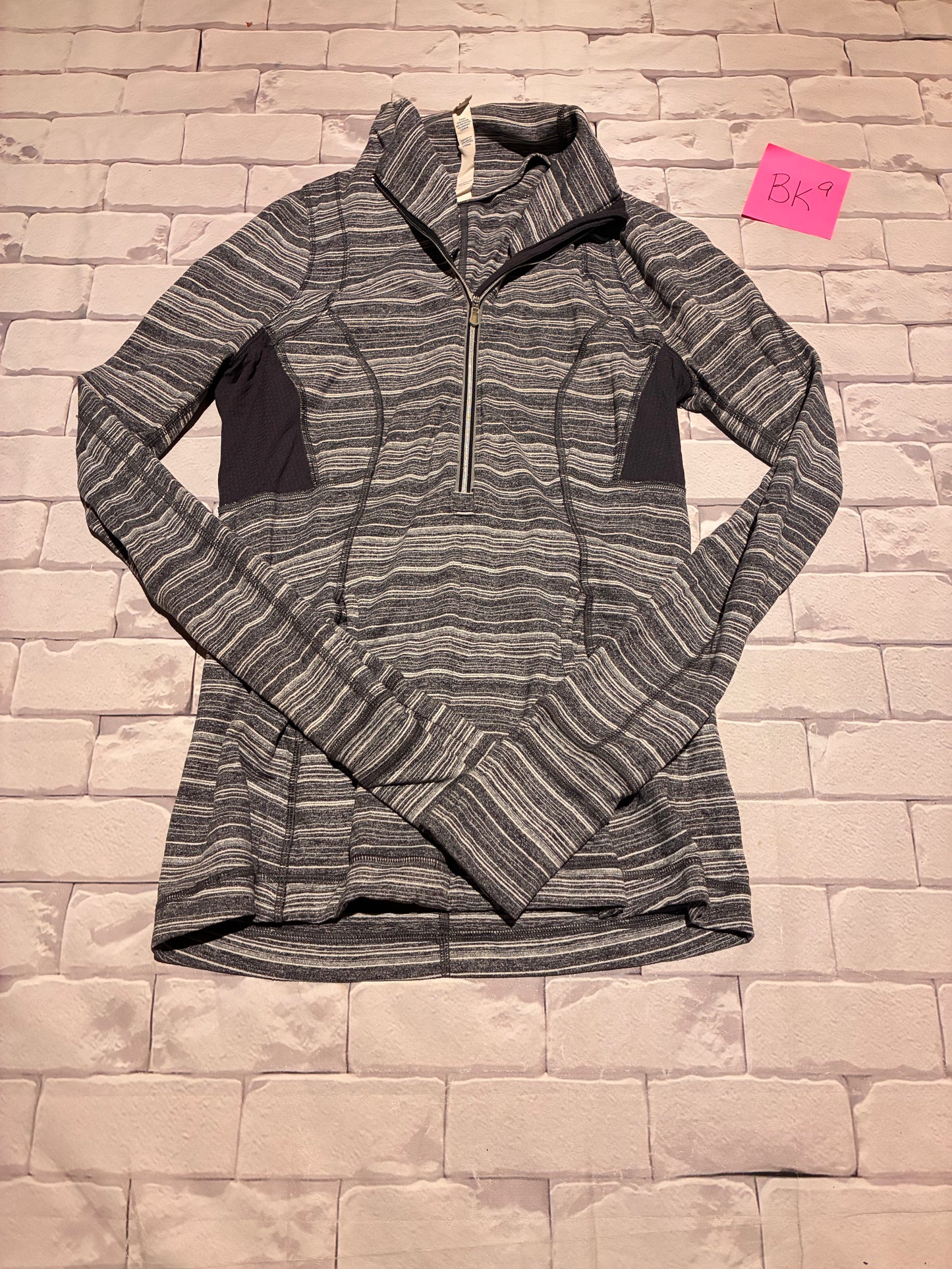Ladies Top Size 6