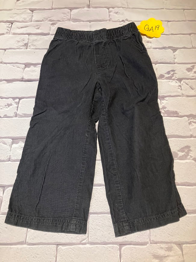 Boys Bottoms Size 3T