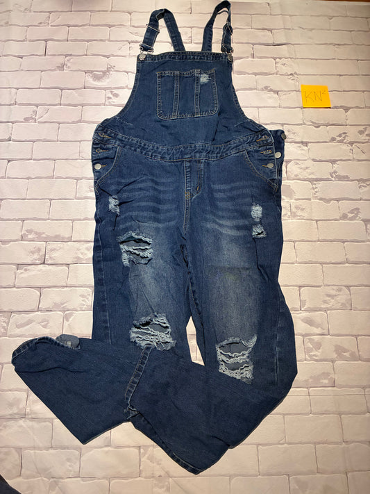 Ladies Outfit Size L Maternity