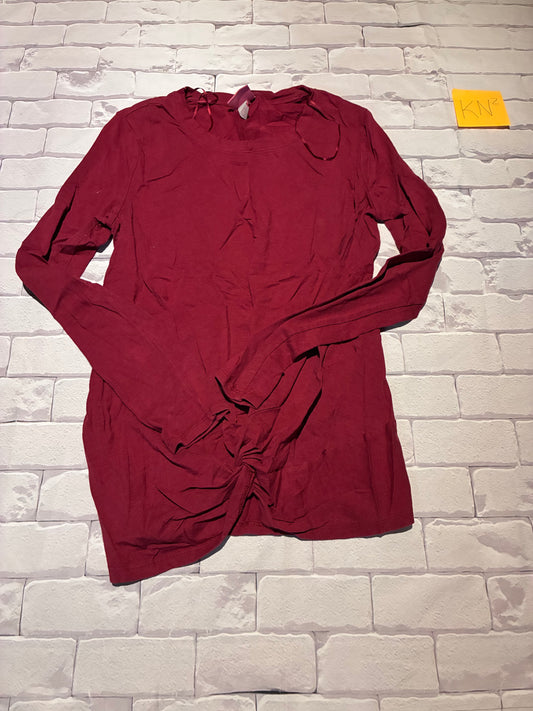 Ladies Top Size M Maternity
