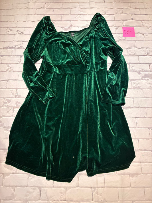 Ladies Dress Size 3XL
