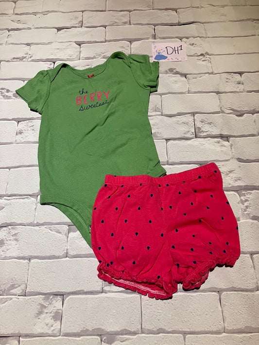 Outfit Size 18m