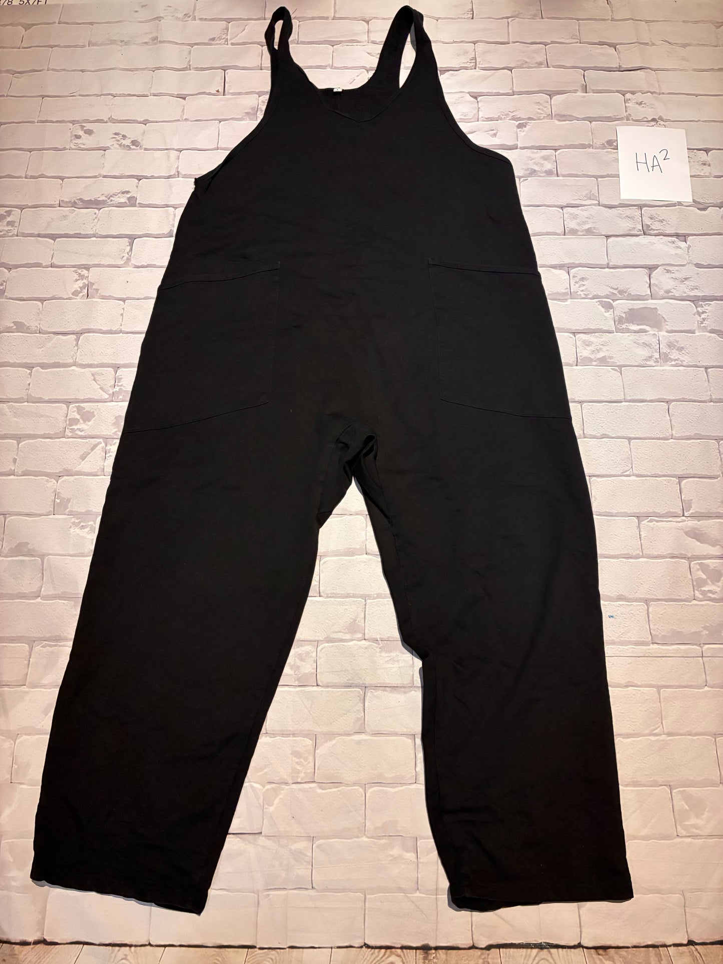 Ladies Outfit Size L Maternity