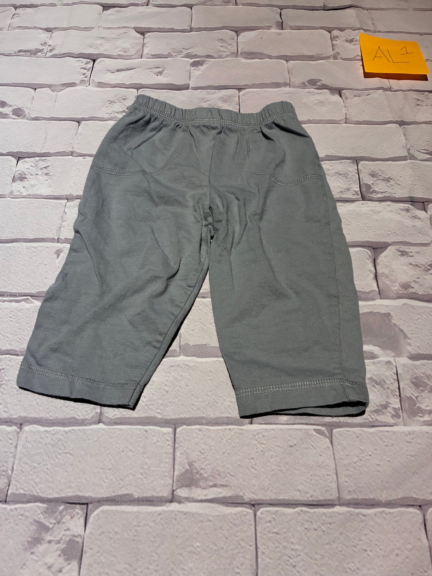 Bottoms Size 6-9m
