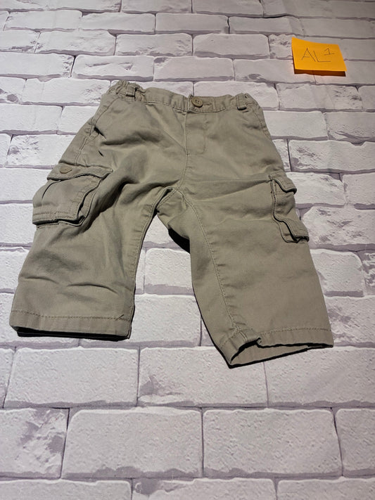 Bottoms Size 6-9m