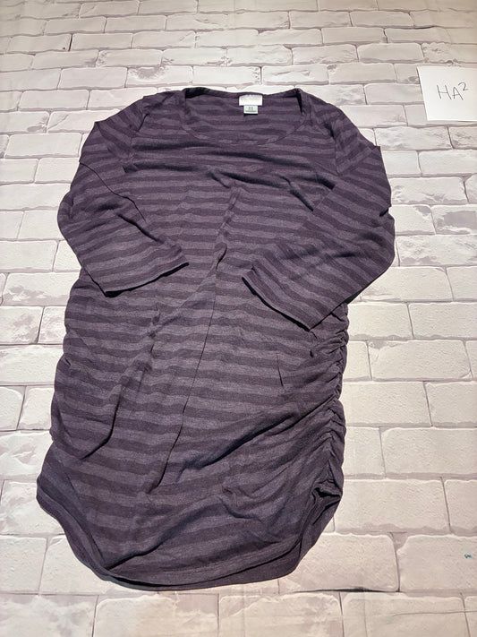 Ladies Top Size M Maternity