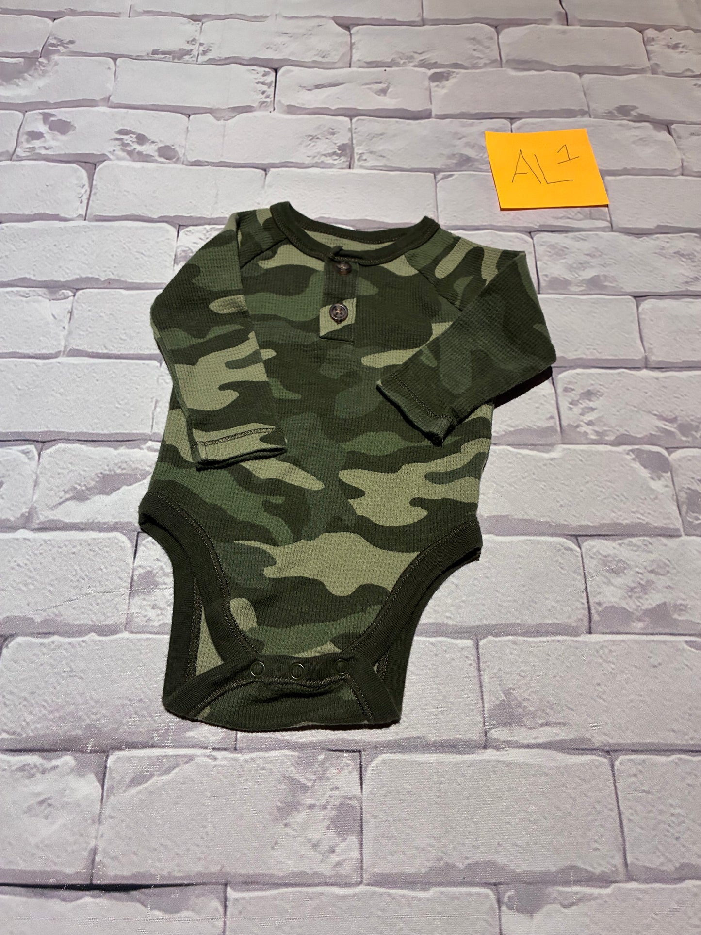 Tops Size 0-3m