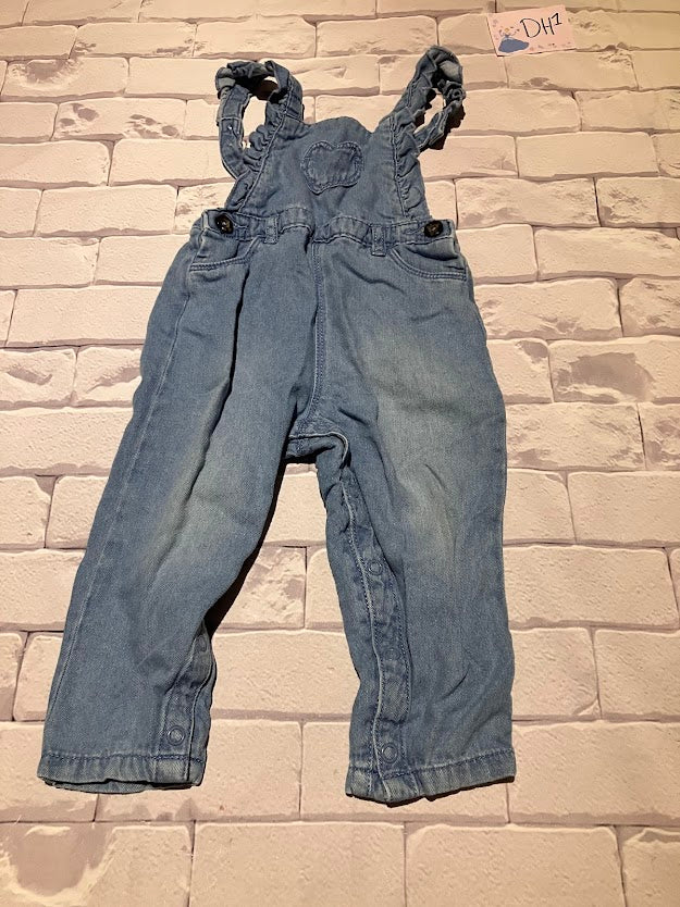 Outfit Size 18-24m